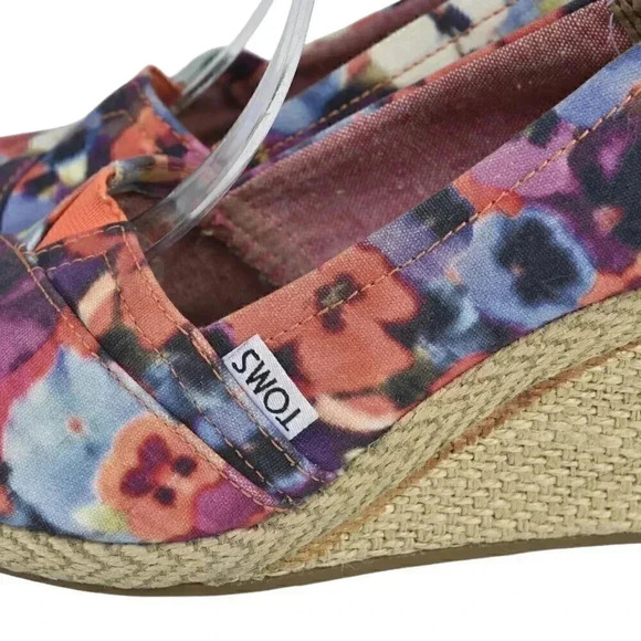 Toms  Floral Wedge Sandal Multi Color Open Toe Espadrille Size 9 - Picture 3 of 15